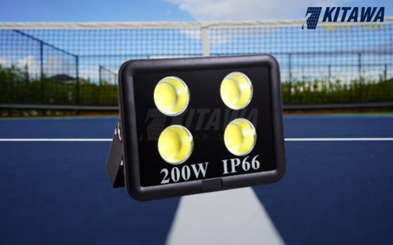 Đèn LED sân Pickleball với công suất 200W chiếu sáng mạnh