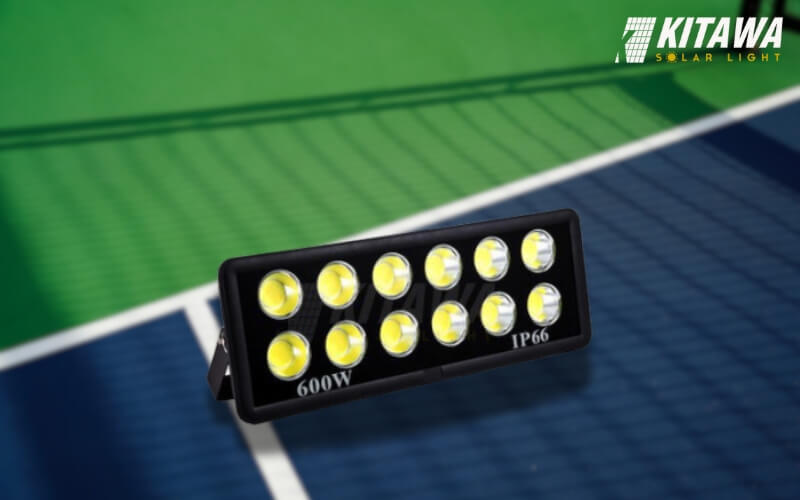 Đèn LED sân tennis 600W chiếu sáng vượt trội, bền bỉ