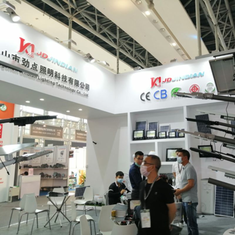 Đèn năng lượng mặt trời