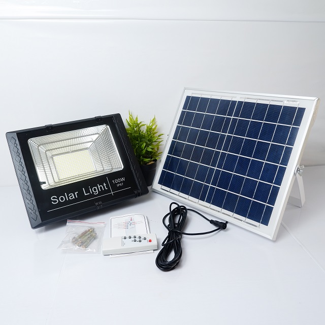 Đèn năng lượng mặt trời ip67