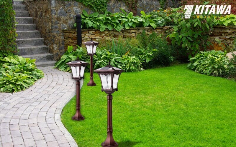 Đèn năng lượng mặt trời sân vườn SV203