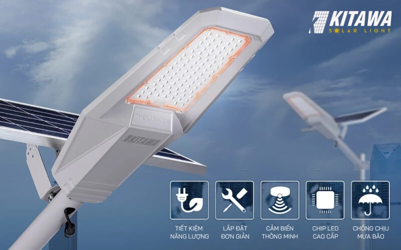 Đèn phi thuyền năng lượng mặt trời 600W phù hợp lắp đặt cho đường đi