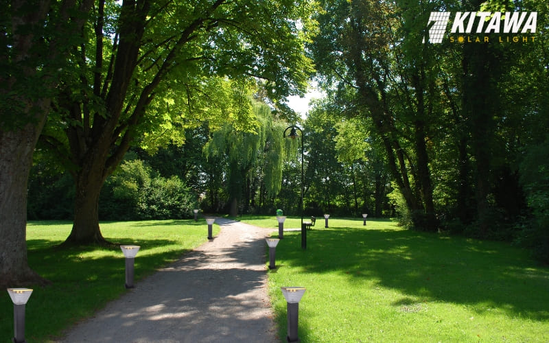 Đèn sân vườn năng lượng mặt trời KITAWA