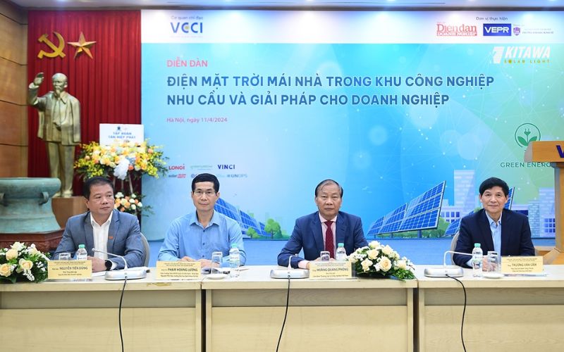 Diễn đàn điện mặt trời áp mái cho doanh nghiệp