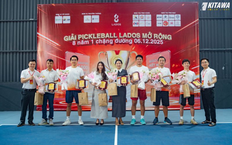 KITAWA chung tay quyên góp 1.000 chiếc áo ấm cho trẻ em miền Trung