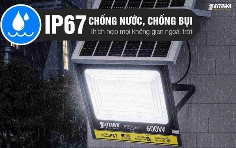 IP67 là cấp bảo vệ có khả năng chống bụi hoàn toàn và bảo vệ thiết bị khi tạm thời ngâm trong nước