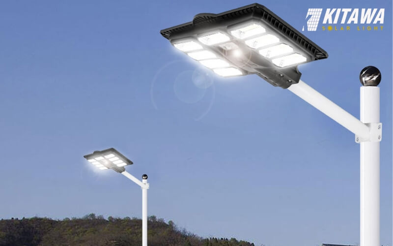 Kiểm tra hoạt động của đèn năng lượng mặt trời