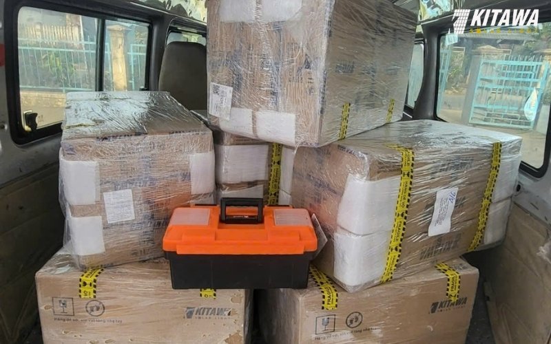 KITAWA bàn giao và hoàn thành lắp đèn đường năng lượng mặt trời ở Bình Chánh