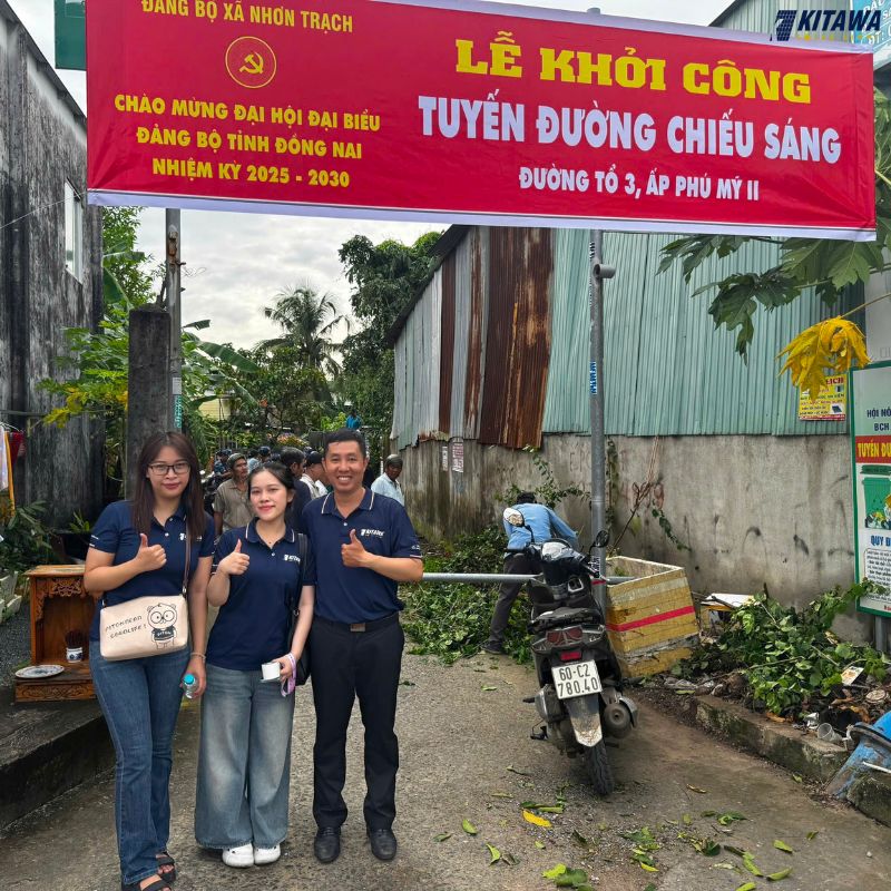 lắp đặt đèn đường năng lượng mặt trời 200w