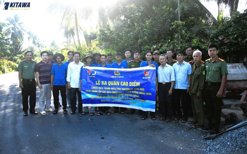 lắp đèn năng lượng mặt trời cho tuyến đường nông thôn