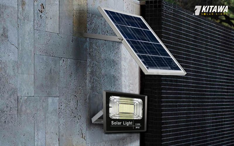 Mua đèn năng lượng mặt trời 100W giúp tiết kiệm chi phí điện