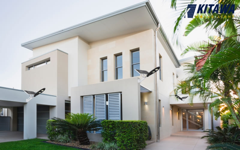 Pin là yếu tố giúp lưu trữ năng lượng cho đèn phát sáng