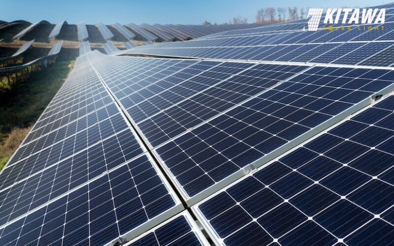 Tấm pin năng lượng Poly