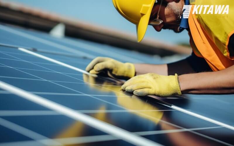 Thường xuyên bảo dưỡng định kỳ các thiết bị của đèn năng lượng