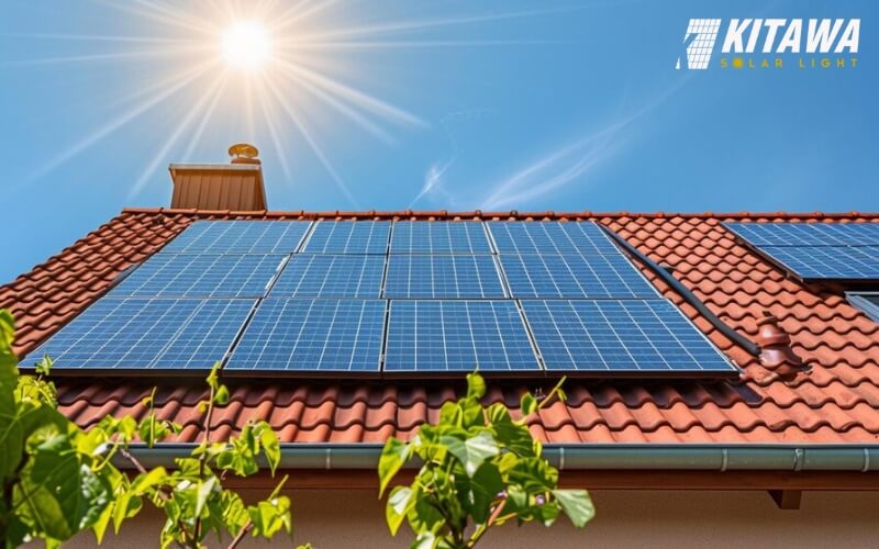 Tìm hiểu hệ thống điện mặt trời áp mái