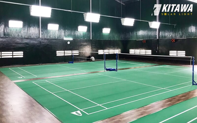 Cần xác định vị trí để thực hiện cách lắp đèn sân cầu lông