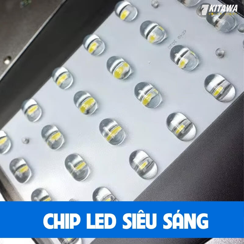 Đèn UFO năng lượng công trình 20W trang bị chip LED sáng siêu bền màu