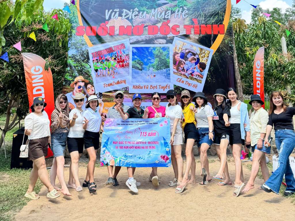 suoi-mp-doc-tinh-khanh-hoa