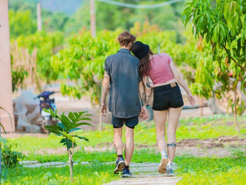 suoi-mo-doc-tinh-khanh-hoa