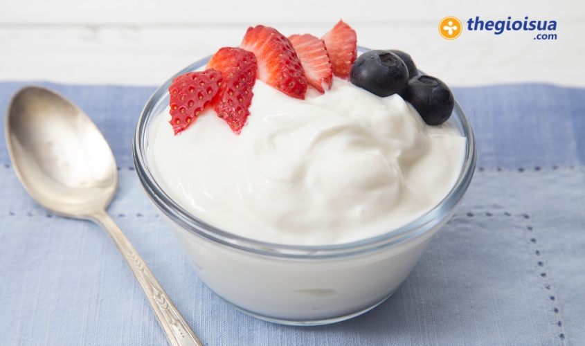 Sua chua va sua tuoi