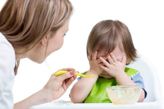 BÍ QUYẾT CHĂM SÓC TRẺ BIẾNG ĂN “LỚN NHANH NHƯ THỔI”