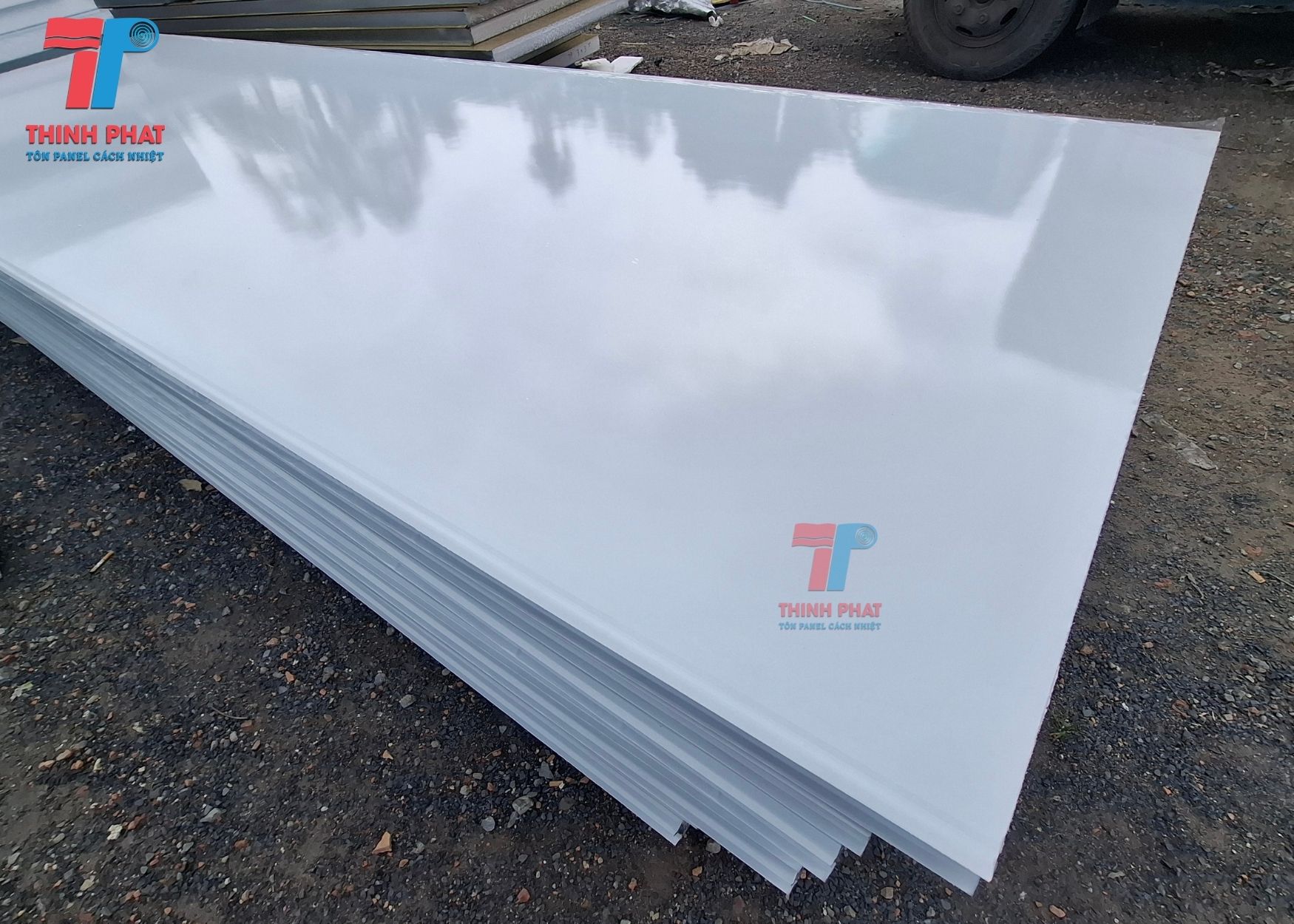 giá vách panel eps 4