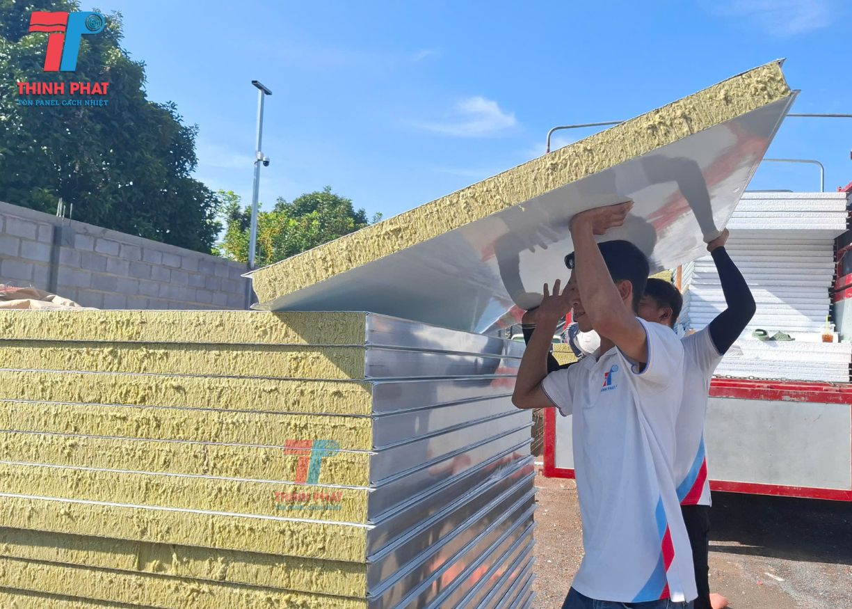 giá vách panel Rockwool 5