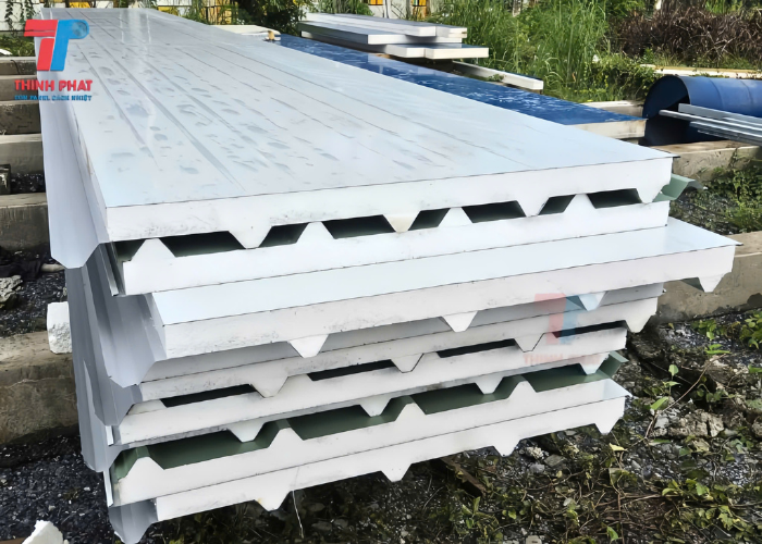 mái vòm trước nhà