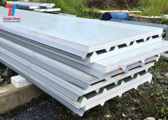 mái vòm trước nhà