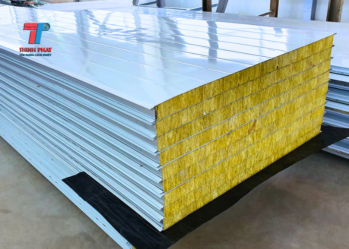 panel rockwool cách nhiệt chống cháy