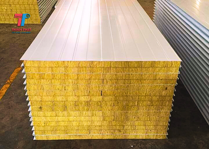 panel rockwool cách nhiệt chống cháy