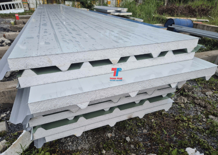 tấm cách nhiệt mái tôn