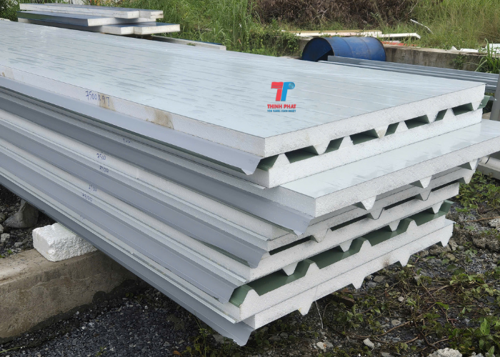 tấm cách nhiệt mái tôn