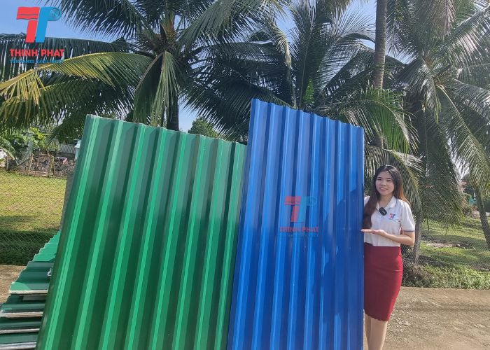 tôn cách nhiệt pu 8