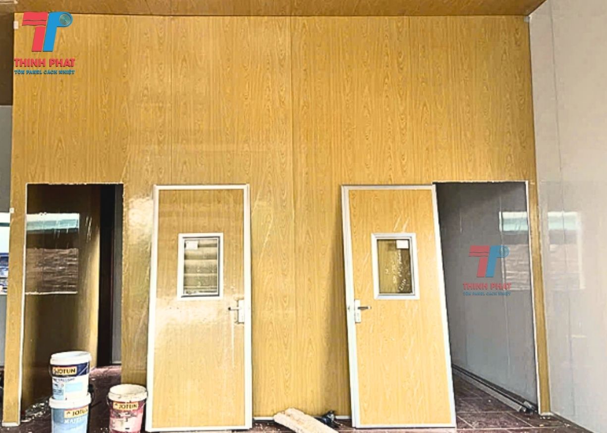 tôn panel giả gỗ 3