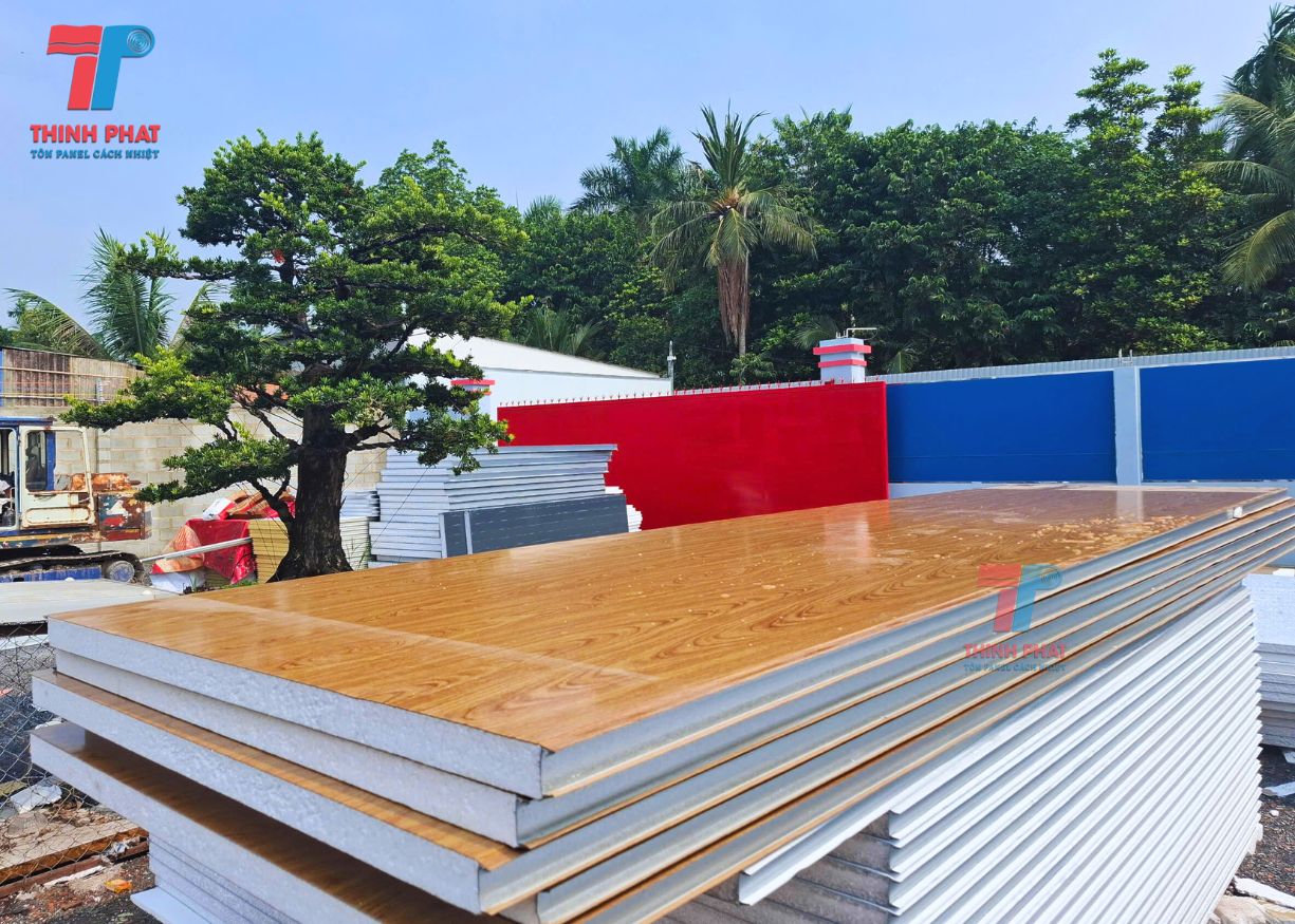 tôn panel giả gỗ 6