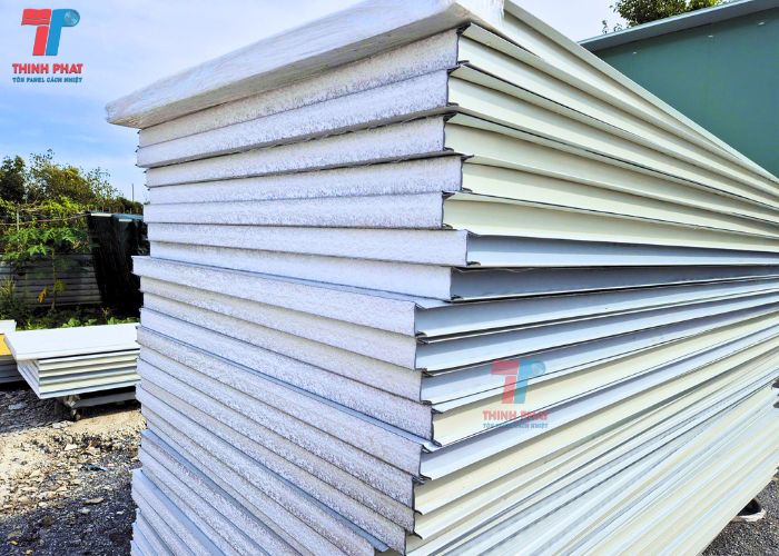 tôn panel lõi xốp 8