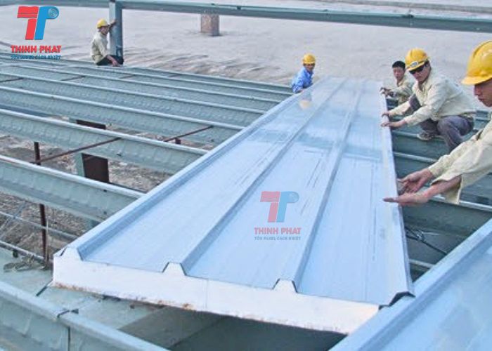 tôn panel lợp mái 4