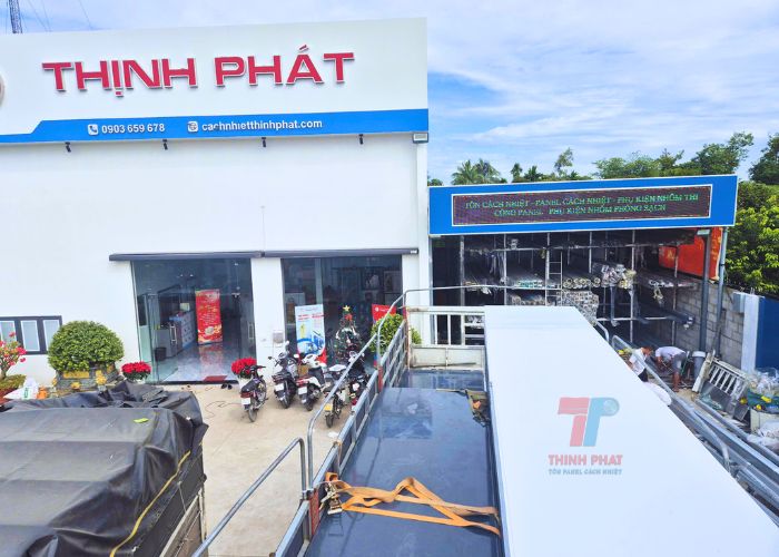 tôn panel lợp mái 4