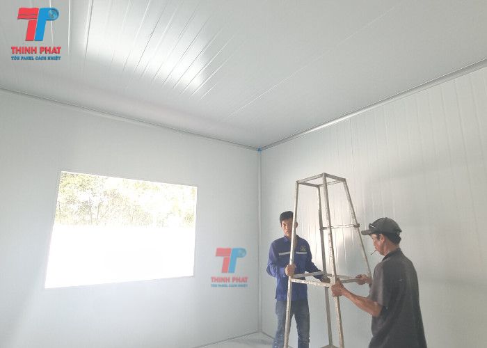 trần panel cách nhiệt 8