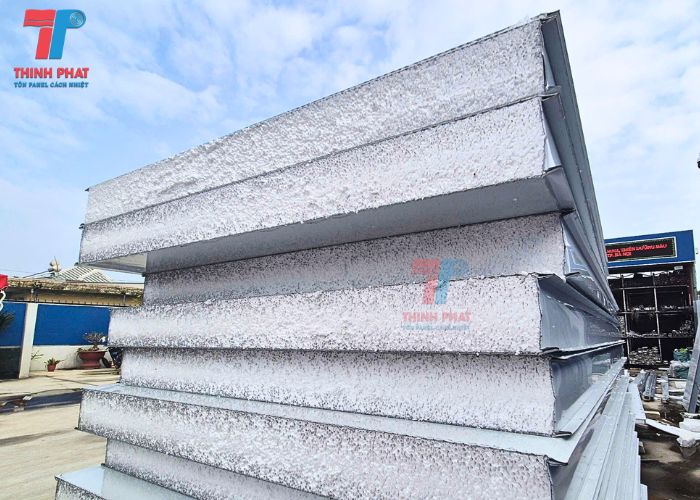 tường panel cách nhiệt 2