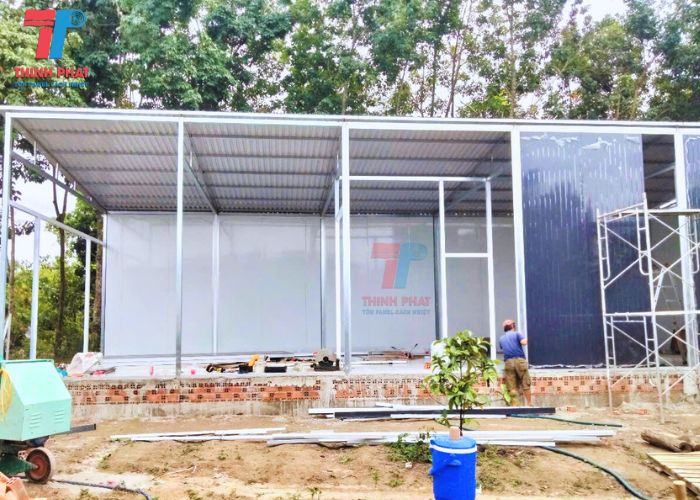 tường panel cách nhiệt 7