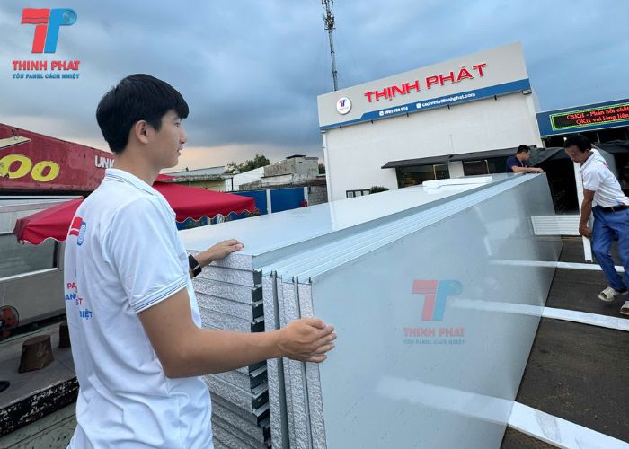 tường panel cách nhiệt 8