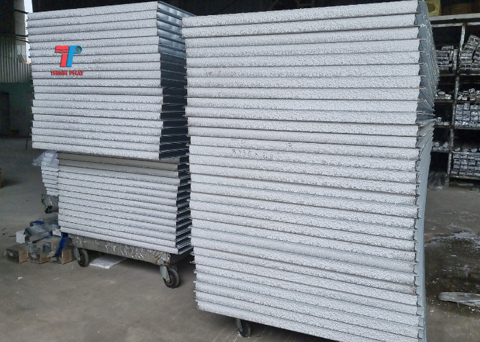 vách ngăn bàn panel