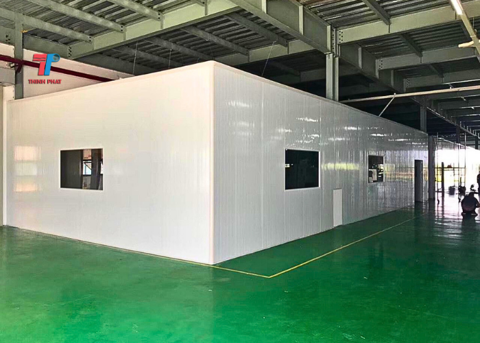 vách ngăn nhà xưởng