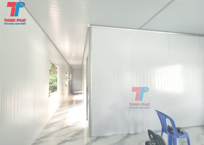 vách ngăn phòng 6