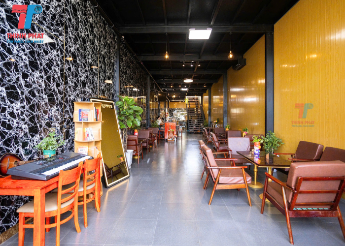 vách panel màu vân gỗ 5