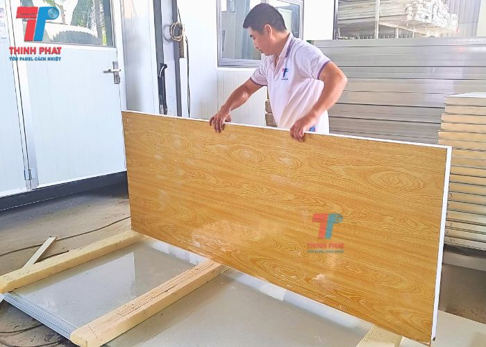 vách panel vân gỗ 3