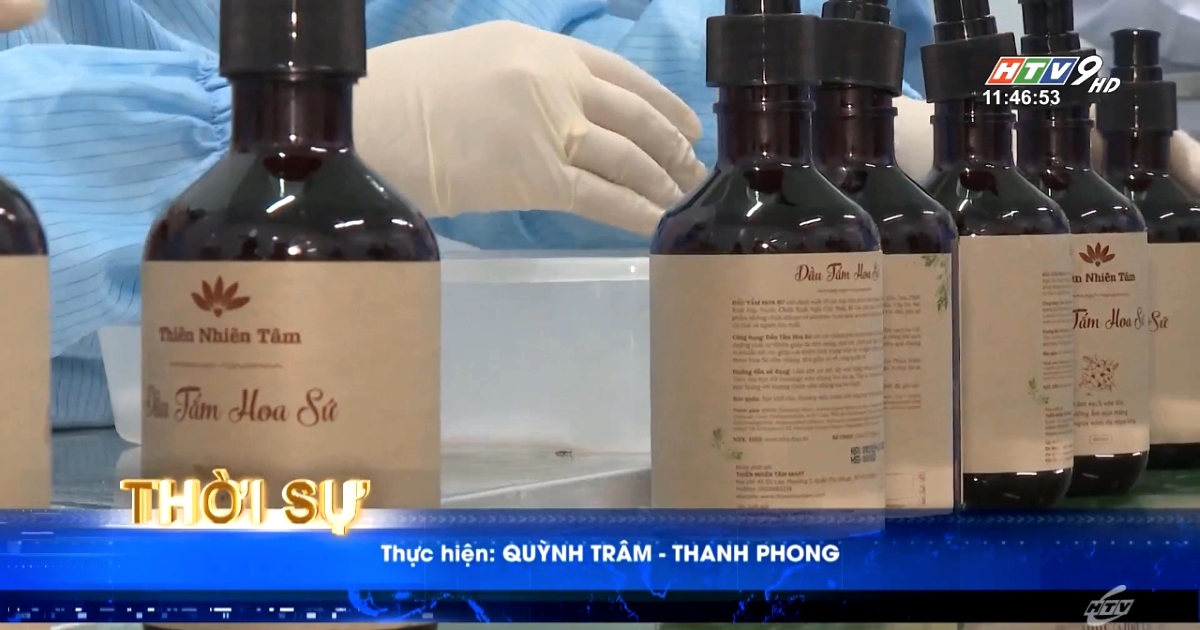 dầu tắm hoa sứ