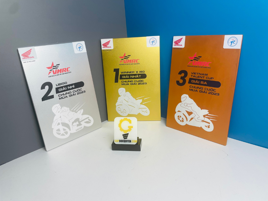 mẫu bảng vinh danh cúp thể thao